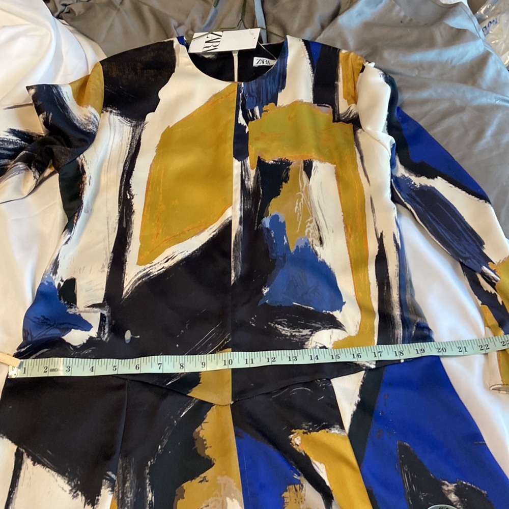 Zara dress - Picture 7 of 8